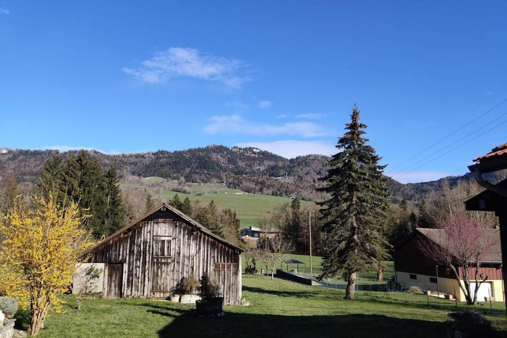 Gite Vallee Verte Burdignin Exterior photo